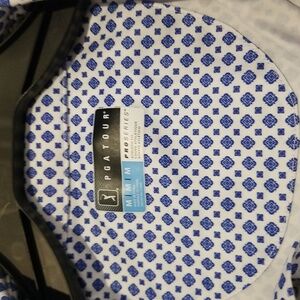 PGA TOUR PRO SERIES SIZE: MEDIUM SHORT SLEEVE POLO SHIRT. BLUE/WHITE